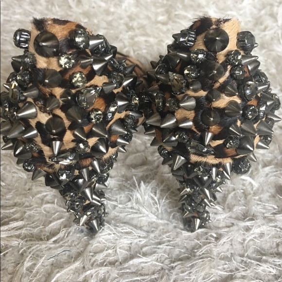 Sam Edelman Lorissa Studded Leopard Pump - Picture 2 of 7